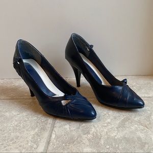 Navy Blue Retro Heels